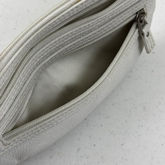 Fossil Pebbled Leather Small Hobo Wristlet Purse Off White - Picture 10 of 14